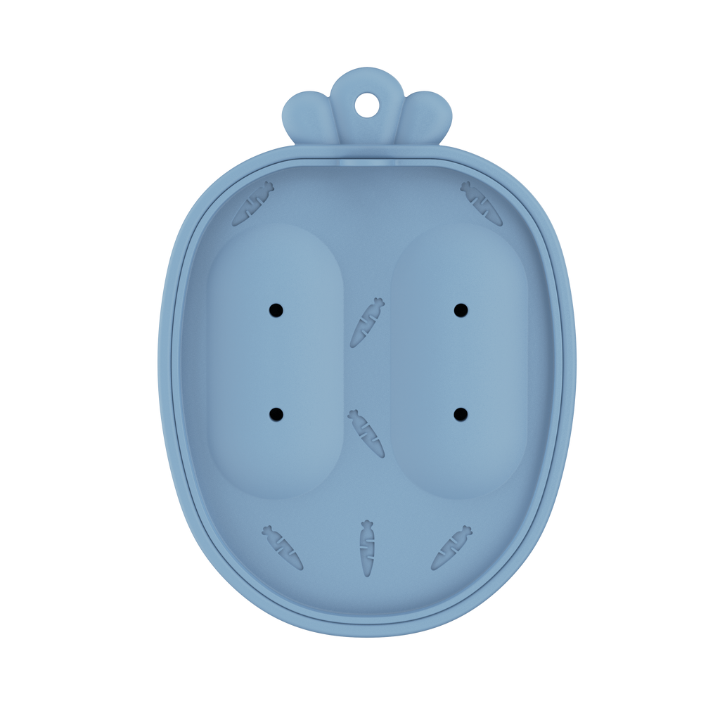 Blue popsicle mold lid top view with carrot embossed pattern from MAMAMEEPA