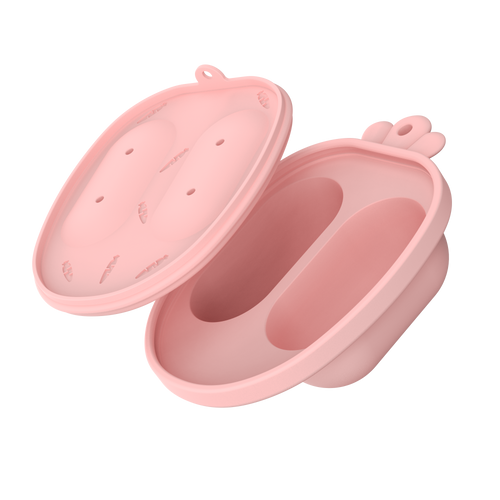 Pink silicone breastmilk popsicle molds from MAMAMEEPA baby fruit feeder set